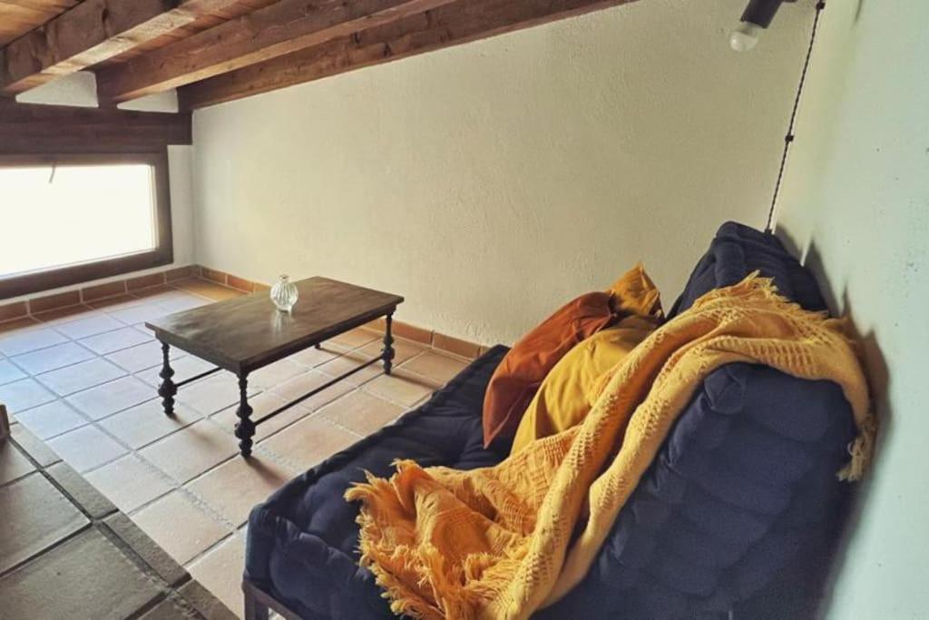 Апартаменты La Casa De La Abuela Amalia Аренас-де-Сан-Педро Экстерьер фото